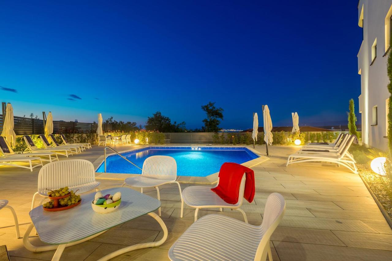 Villa Poseidon Rova By El-Pi Tours مالينسكا المظهر الخارجي الصورة